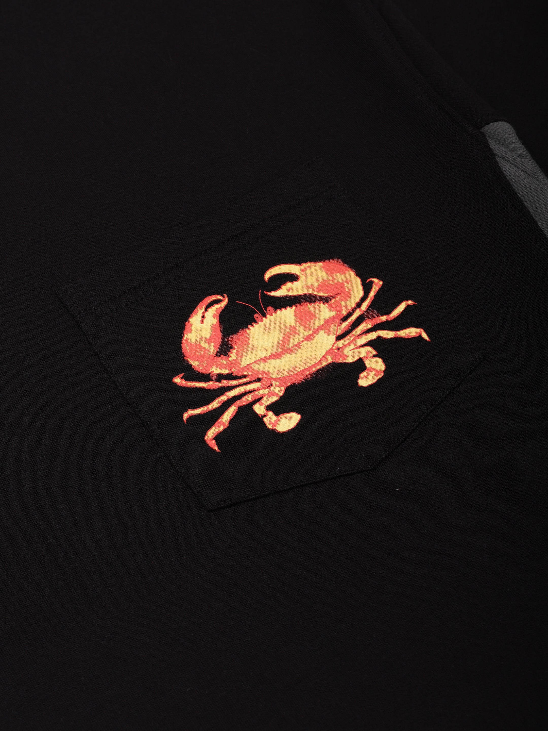 Sunlit Crab Pocket Tee - Black